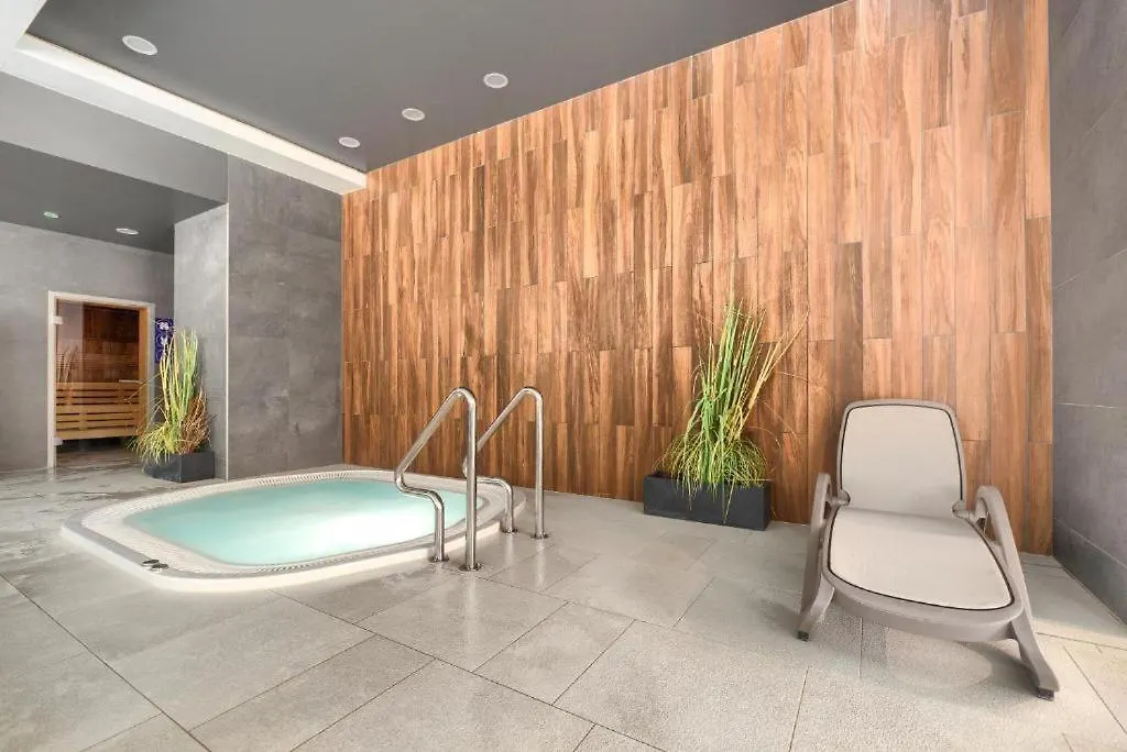 Apartment Apartamenty Fenomen - Pearl, Polanki Park W Kolobrzegu Z Basenem I Parkingiem