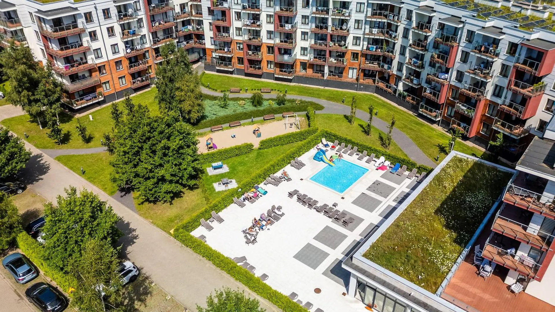 Apartamenty Fenomen - Pearl, Polanki Park W Kolobrzegu Z Basenem I Parkingiem