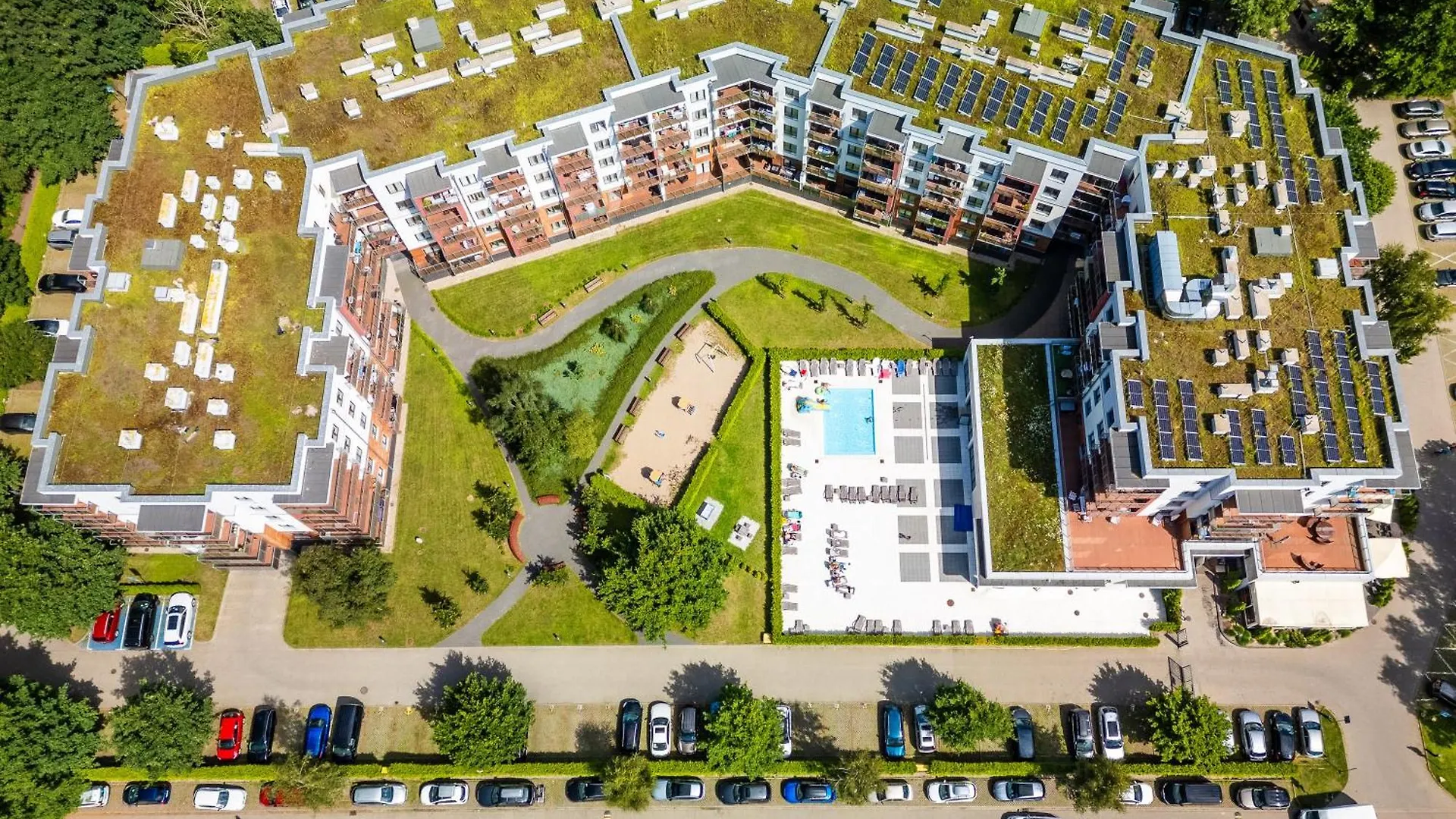 Apartamenty Fenomen - Pearl, Polanki Park W Kolobrzegu Z Basenem I Parkingiem Poland